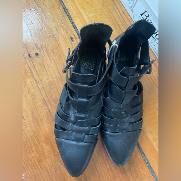 Summit by White Mountain ankle boots / Size 6.5 - Picture 2 of 6